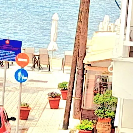 Sun Sea No 5 Sea View *