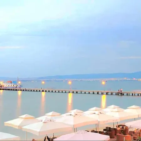 Sun Sea No 5 Sea View *