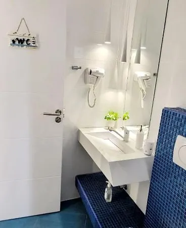 Sun Sea No 5 Sea View Apartman *