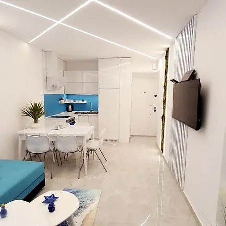 Sun Sea No 5 Sea View Apartman *